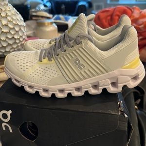 NIB On Cloudswift Size 6